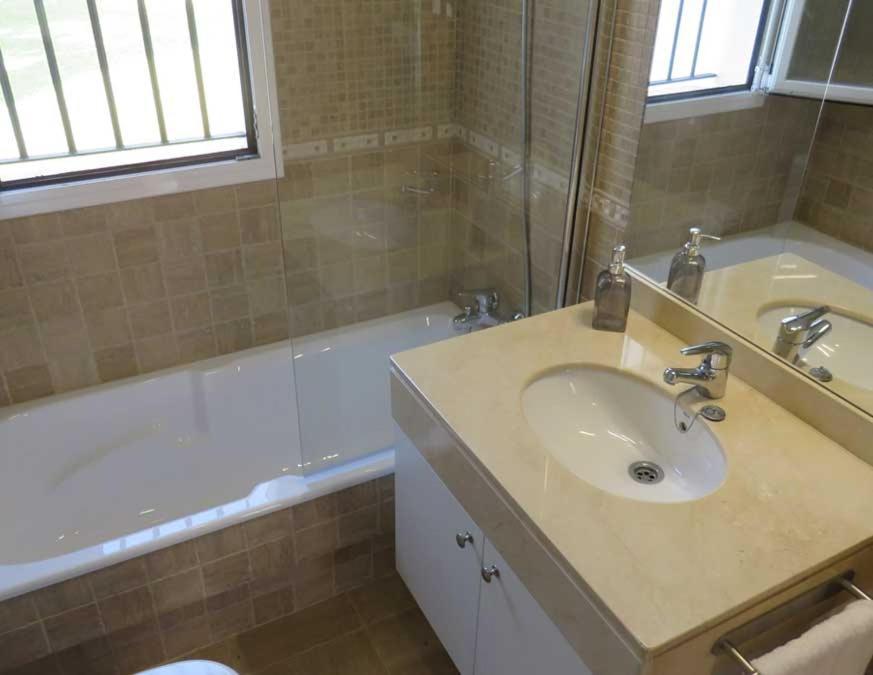 Villa De Lujo En Sancti Petri Novo Sancti Petri Bagian luar foto
